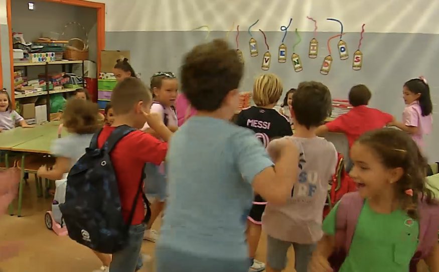 ParlamentoCS's tweet image. El inicio del #cursoescolar llega al @ParlamentoAnd. La consejera @Patricia_Pozo_ comparece en la Cámara. Lo contamos en nuestro próximo programa.