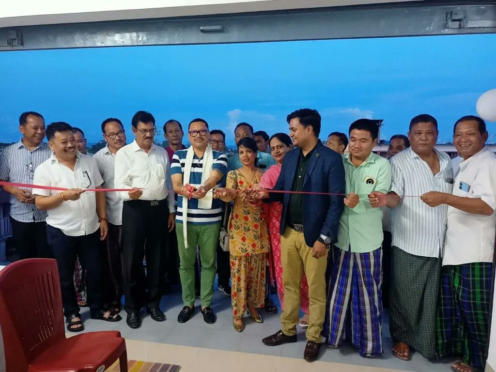 ZingnuChau's tweet photo. Inaugurated "NUEREPA BIOTECHNOLOGY Healthcare Solutions" Namsai Centre joined in by Dist President Sujana Namsoom ji at 2nd Mile, Namsai.

Facility caters an array of massages with its automatic H-88 Advance Thermal Massager that helps to relieve several health-related issues.1/2 https://t.co/ANJMvbjrgR