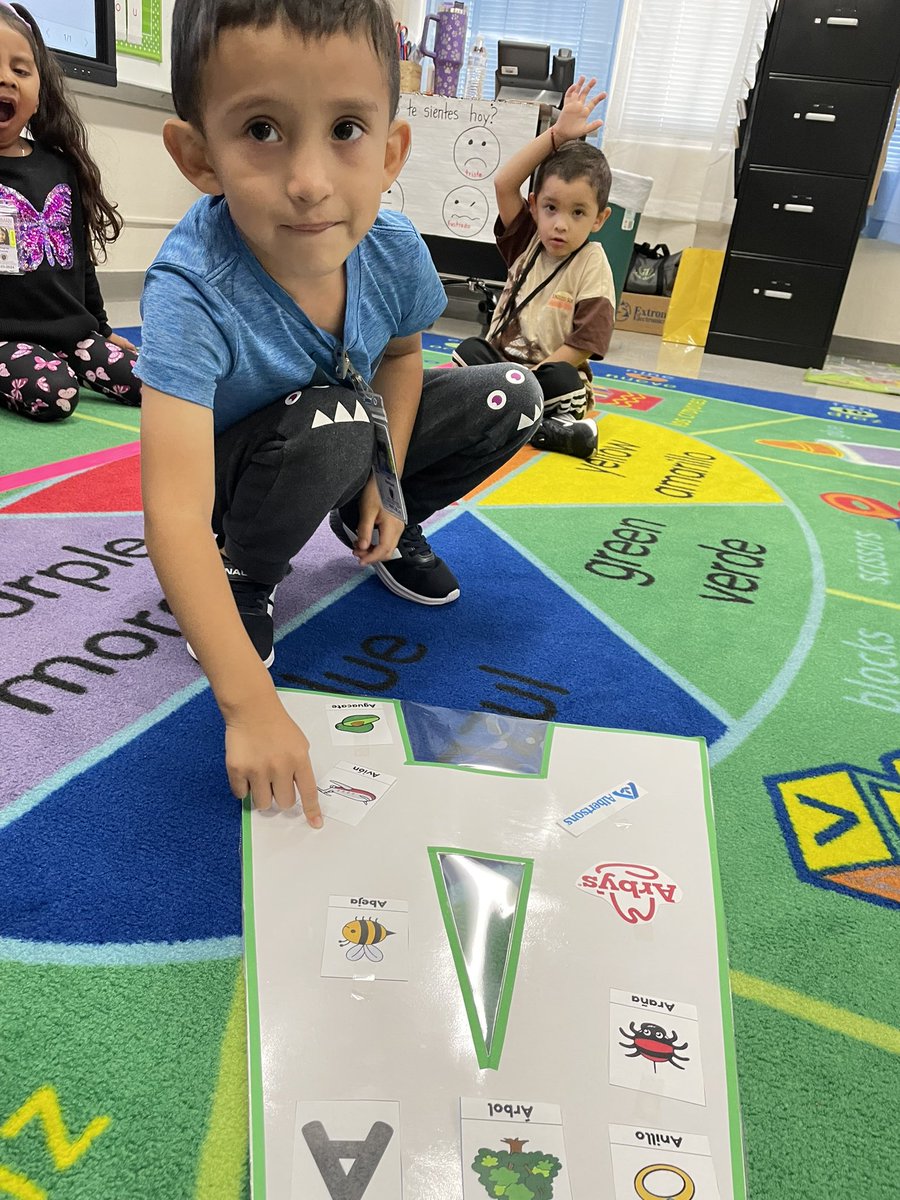 DowellDeloris's tweet photo. We are starting our ABC Bootcamp! Today we learned about the letter โAaโ! #ABCBootcamp @ShermanISD @jeepers315 @shann_schubert @AmyPorterSISD https://t.co/KCf5nzRo1q