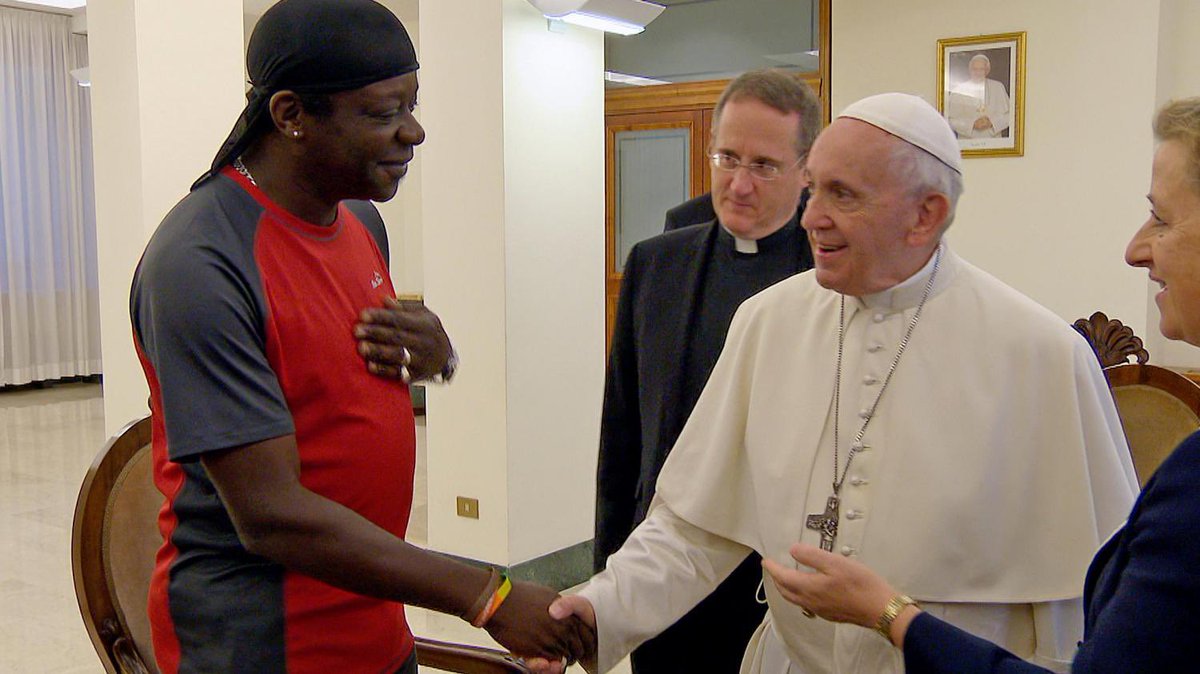 eyebeleave ن tweet media