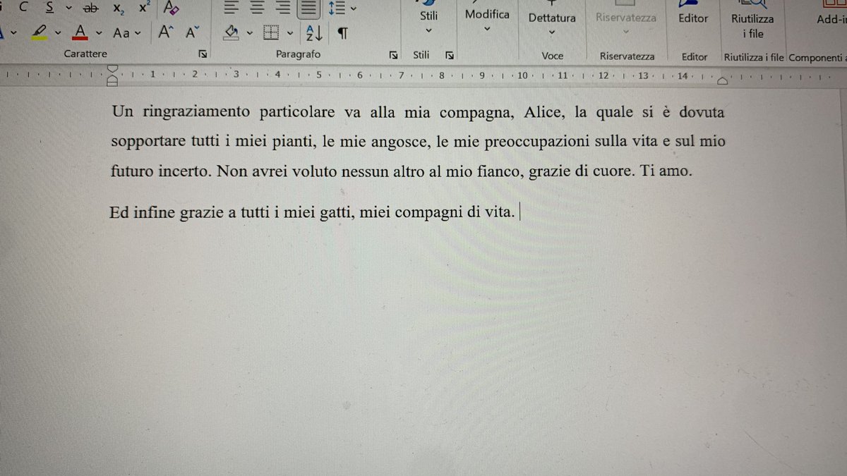 overdyIan's tweet photo. A me sembra perfetto come finale dei ringraziamenti della tesi https://t.co/2uUQTBFO8j