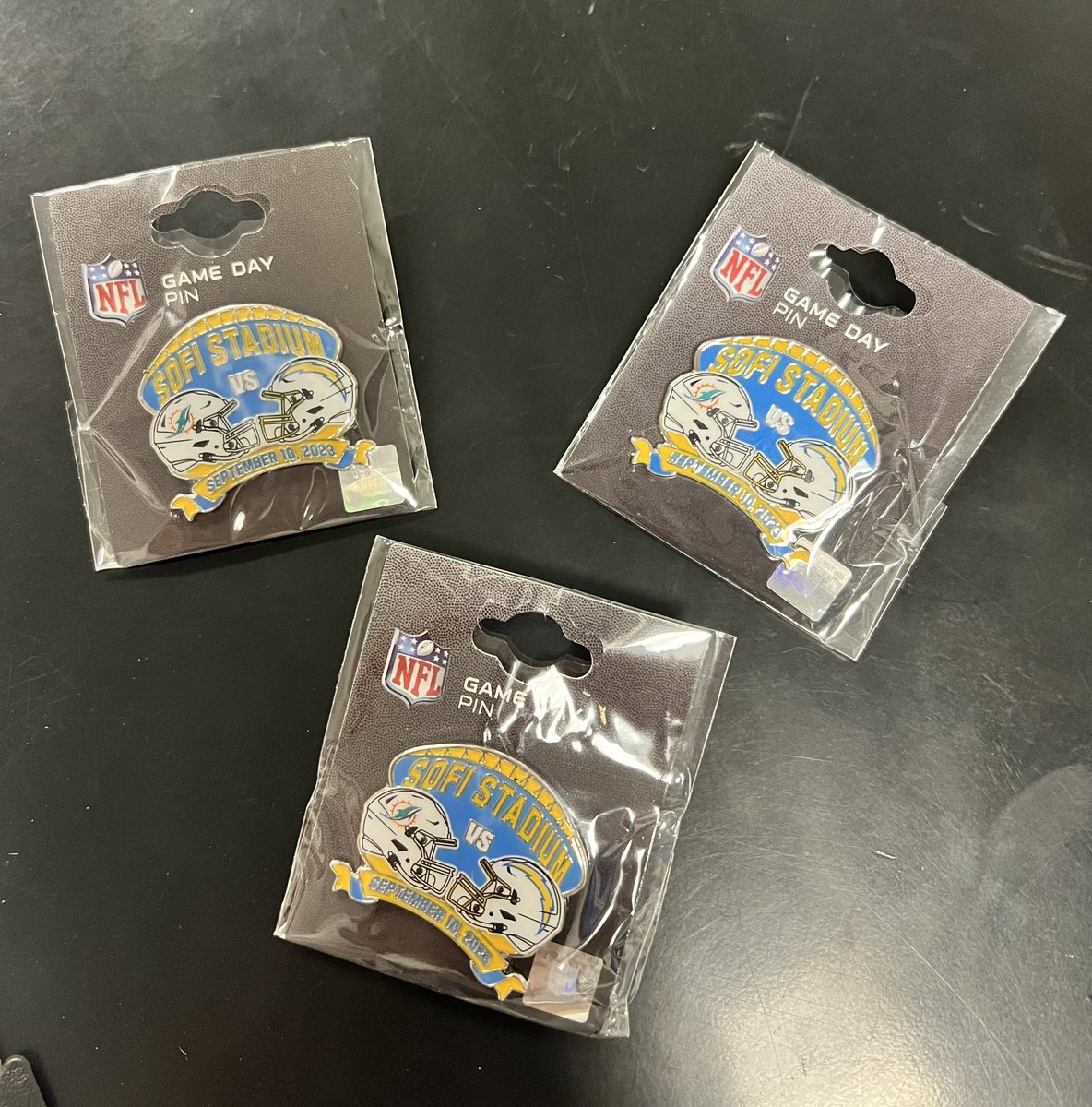 ⚡️⚡️⚡️ WEEKLY GIVEAWAY ⚡️⚡️⚡️

We may not have gotten the win yesterday, but that doesn’t stop me from  continuing the tradition of my weekly giveaways. Sooooo, if you’d like one of the game day pins, just RT this post. 3 winners will be picked on Wednesday. #BoltUp