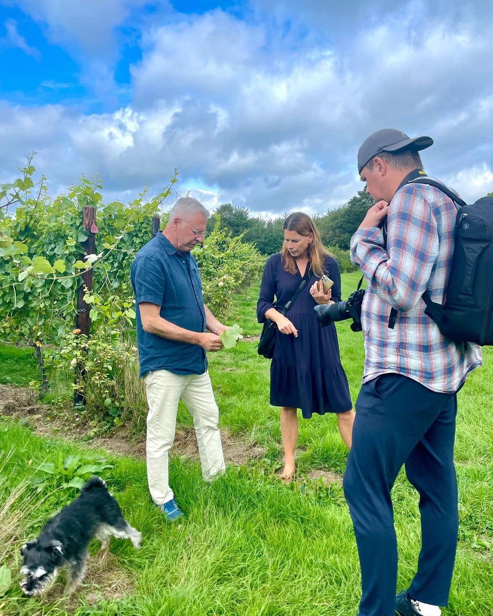 Visit from Munskänkarnas - a major fine wine magazine in Sweden - this week. Can’t wait to see their piece about us! 😁🥂🔥