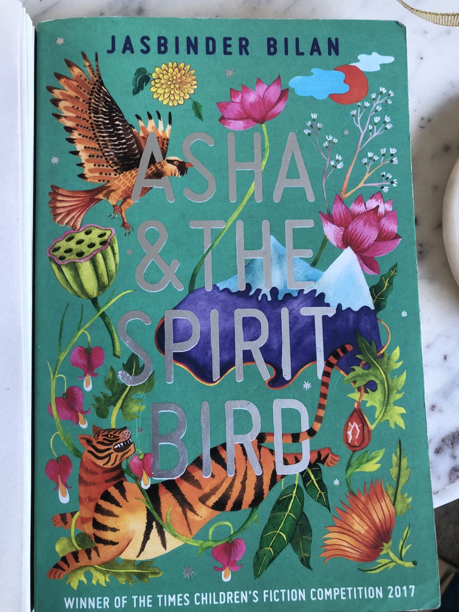 Drumroll moment !!! ASHA AND THE SPIRIT BIRD is having a makeover!! I love the original and think the new #DAVIDDEAN version is equally beautiful - depicting Asha with her cut hair as she reaches the city in search of her papa! Hope you like! @chickenhsebooks @SteveWellsArt