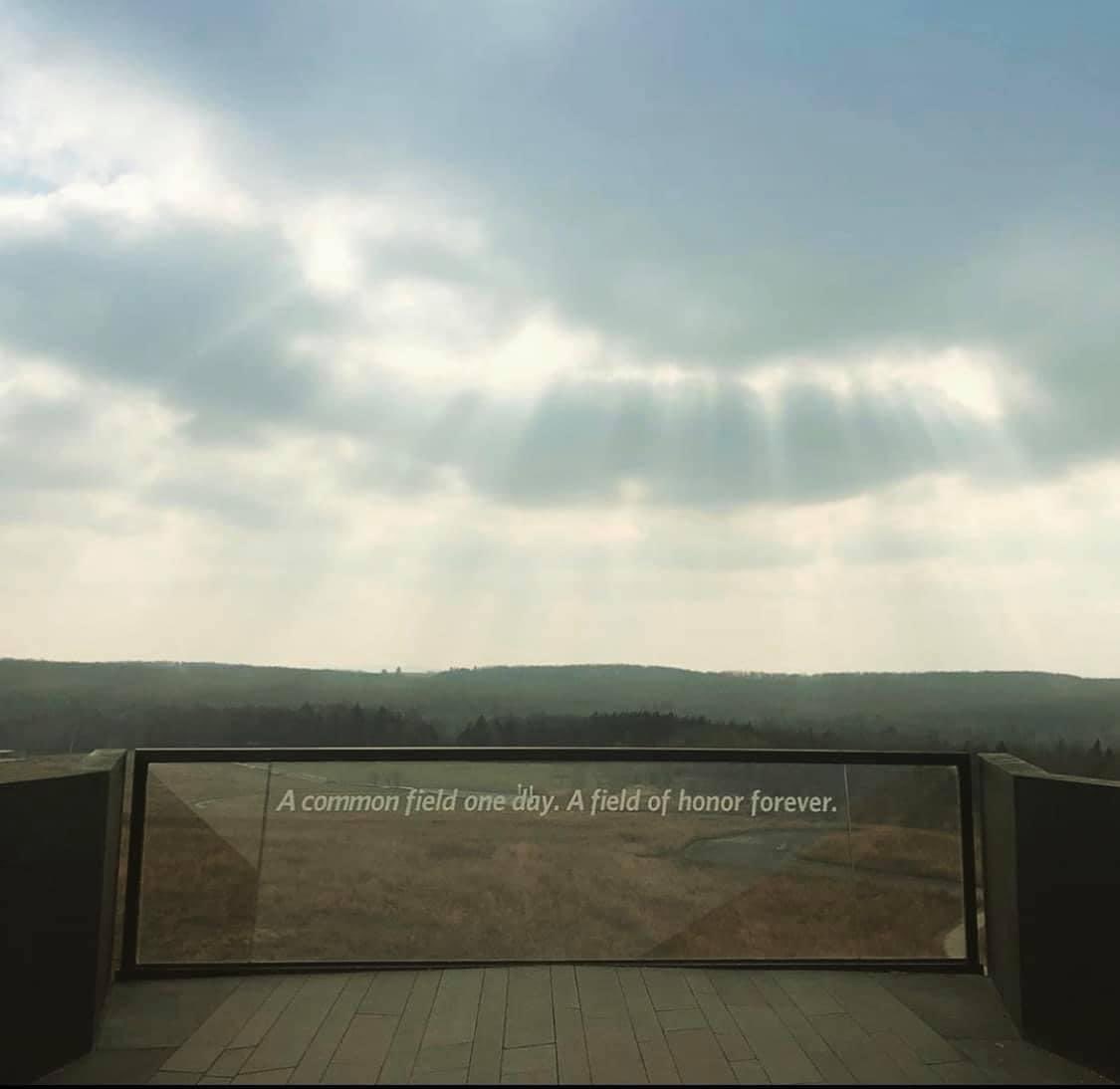 MLH414's tweet photo. #GodBlessAmerica #UnitedWeStand #NeverForget #RedWhiteAndBlue โฅ๏ธ๐ค๐ #911Memorial #Flight93Memorial #22Years โฅ๏ธ๐บ๐ธโฅ๏ธ https://t.co/lFzbFffXet
