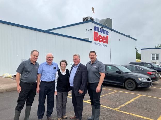 This morning I had the opportunity to tour @AtlanticBeef in Albany PEI, with Russ Mallard! @AtlanticBeef serves the needs of ABPI, safely and humanely. Along side me were, @WayneEaster and @SenDianeGriffin. Thank you to Russ, and Bruce Andrews for the tour. @SenateCA