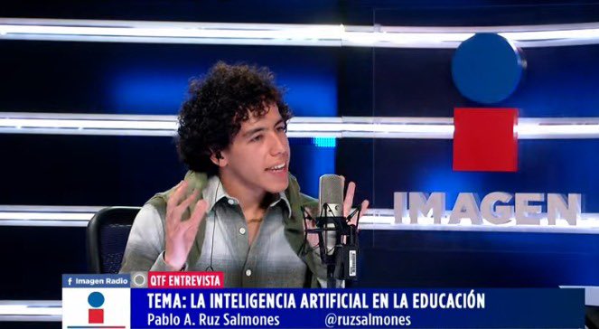 #TemaQTF LA INTELIGENCIA ARTIFICIAL EN LA EDUCACIÓN
 
"El sector privado, el sector educativo, y el sector gobierno deben estar de acuerdo para poder hacer una implementación adecuada de Inteligencia artificial en la educación, pero la cosa no va a funcionar muy bien si no están