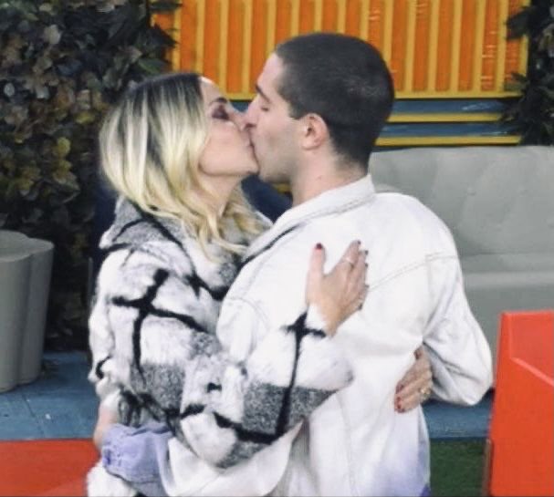 sooofiaaa_0's tweet photo. loro raga. LORO.🩵
 @stefyorlando @tommaso_zorzi #gfvip #GrandeFratello https://t.co/wIQ1V1vof2