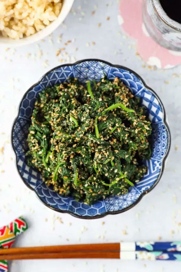 misspickledplum's tweet photo. Love Japanese side dishes? Goma-ae is the best Japanese spinach salad, dressed in a nutty, savory and sweet sesame sauce π
And it's ready in 15 minutes!
#easyrecipes #JapaneseRecipes #feedfeed #f52grams #gomae #salad #nom
Get the Recipe π https://t.co/4GyGn5Sq9J https://t.co/aAIKYjiRum