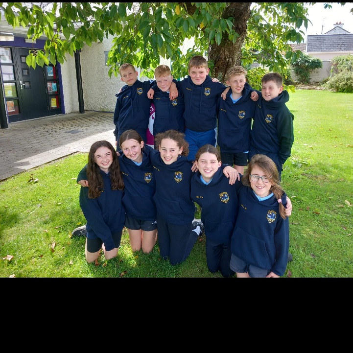 CloneenNS's tweet photo. Our 6th Class are thrilled with their ‘Class of 2024’ hoodies 😀 https://t.co/GhgDNjedK9