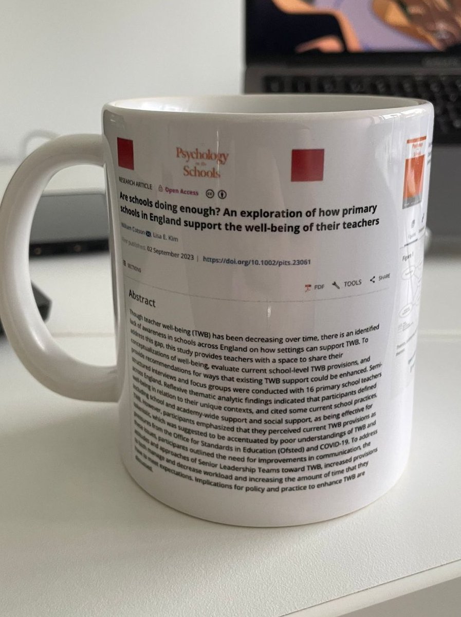 Amy Knight tweet media