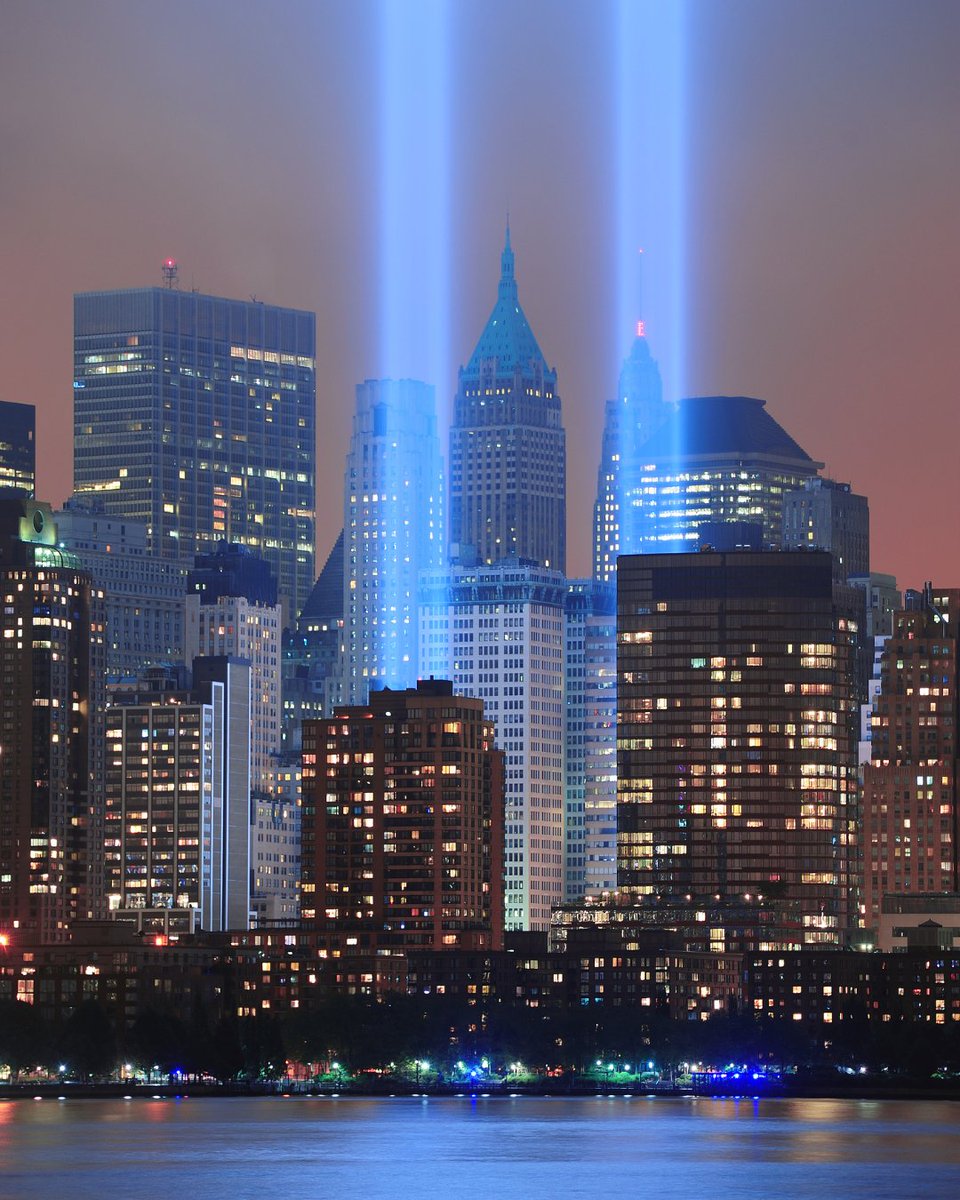 SR_Symphony's tweet photo. Today we remember and honor those who lost their lives on September 11, 2001. https://t.co/q1OoYqSPSM