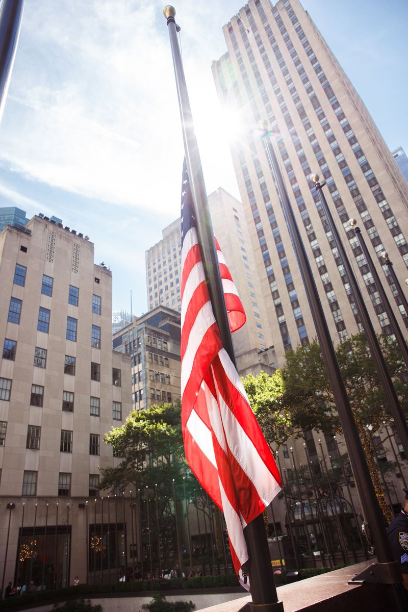 rockcenternyc's tweet photo. Never forget. @Sept11Memorial 

#RememberTheSky 
#NeverForget911 https://t.co/rxm1YAQtjS