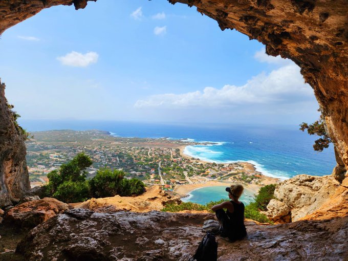 Watch Cherry Crush 🍒's leaked NSFW photo on TwXstars