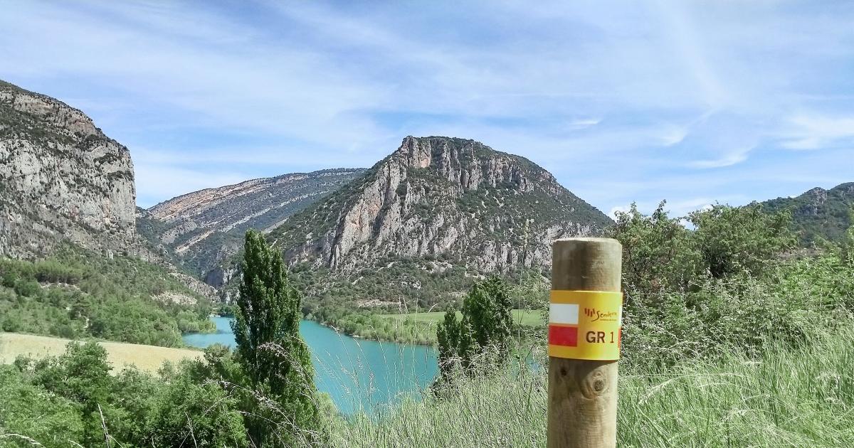 Rutas fáciles por el Pirineo aragonés para quienes no estén en plena forma
En la amplia red de senderos de la cordillera altoaragonesa también se proponen recorridos que implican poca exigencia física.
heraldo.es/noticias/viaje… Vía <a href="/heraldoes/">Heraldo de Aragón</a> 
#AragónTurismo