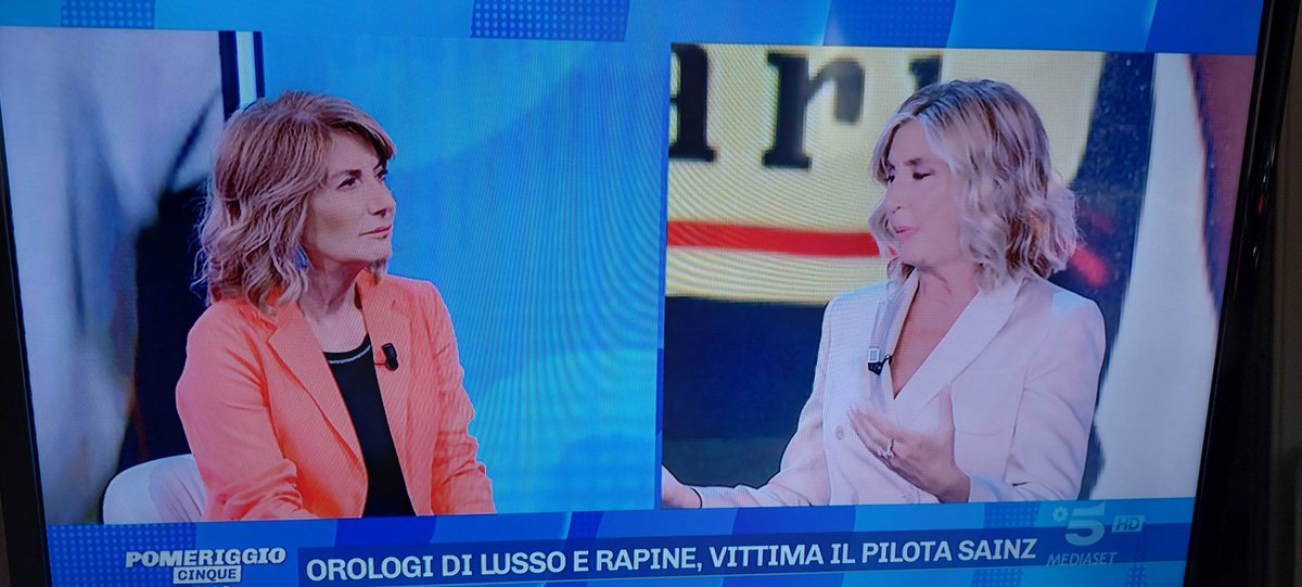 corrado65's tweet photo. A Pomeriggio Cinque siamo alle solite. Anche Myrta fa le domande agli ospiti e non li lascia finire la risposta... Cambia l'orchestra ma la musica è sempre quella. https://t.co/J5G74qsCws