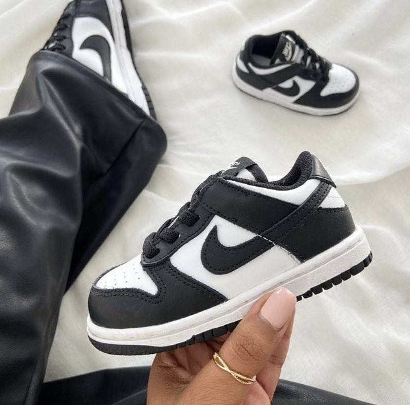 bestoffshoes's tweet photo. Nike Baby https://t.co/VFcZRiishc