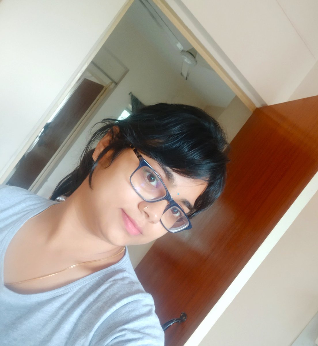 shalini_gupta_1's tweet photo. Heard about #twitterbindi
Posting bindi wali pic ☺
Post ur pic https://t.co/KokyeXThPb