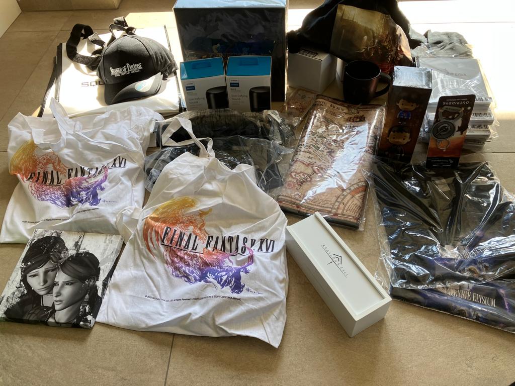 NCON_eV's tweet photo. In 3 Tagen ist es soweit und die NCON 20 startet!

Einen weiteren Vorgeschmack auf mögliche Tombola- und Turnierpreise bekommt ihr heute:
Freundlicherweise hat uns @SquareEnixDE eine ganze Ladung aus tollen Merchandise-Artikeln gestellt, wofür wir uns sehr bedanken. https://t.co/ADkaIs4ErL