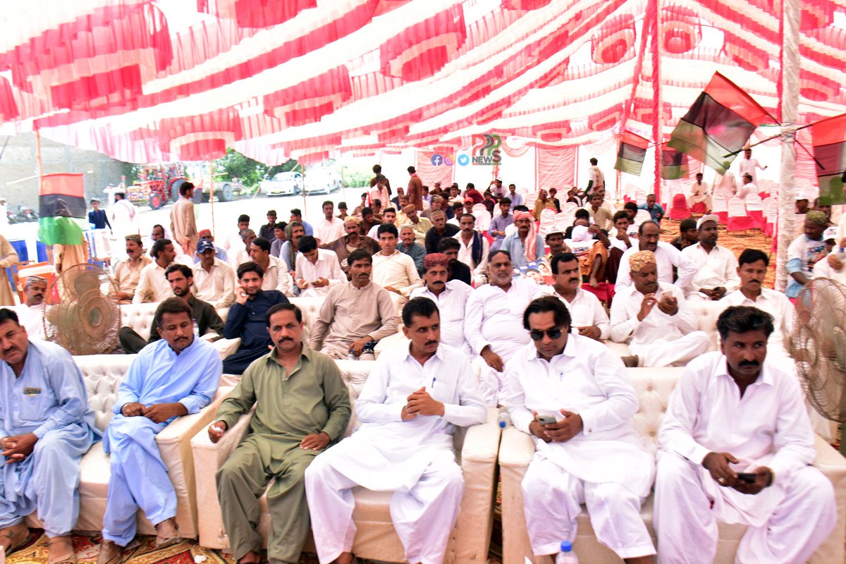 badshahlakhair's tweet photo. #عوام_کی_پکار_بلاول
#جئےبھٹو
کئمپ مگیا موری نوشھروفیروز
محترم جناب رئیس سہیل اختر عباسی صاحب
چیئرمین ضلع کونسل و جنرل سیکریٹری پاکستان پیپلزپارٹی ضلع نوشہروفیروز
@BBhuttoZardari
@AseefaBZ
@ZiaLanjar
#welcome
#Chairman
#PPP
#PPPDigital
#DisttNF https://t.co/Dwdd66XJJs