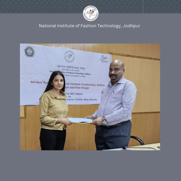 jodhpur_nift's tweet photo. The one-of-a-kind training programme is specifically aimed to nurture creative flair and deliver advanced knowledge to https://t.co/OzrydXtTMo. Community Sciences students. https://t.co/vrsmvfn886