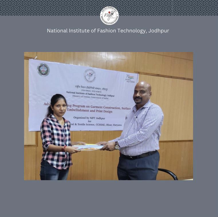 jodhpur_nift's tweet photo. The one-of-a-kind training programme is specifically aimed to nurture creative flair and deliver advanced knowledge to https://t.co/OzrydXtTMo. Community Sciences students. https://t.co/vrsmvfn886