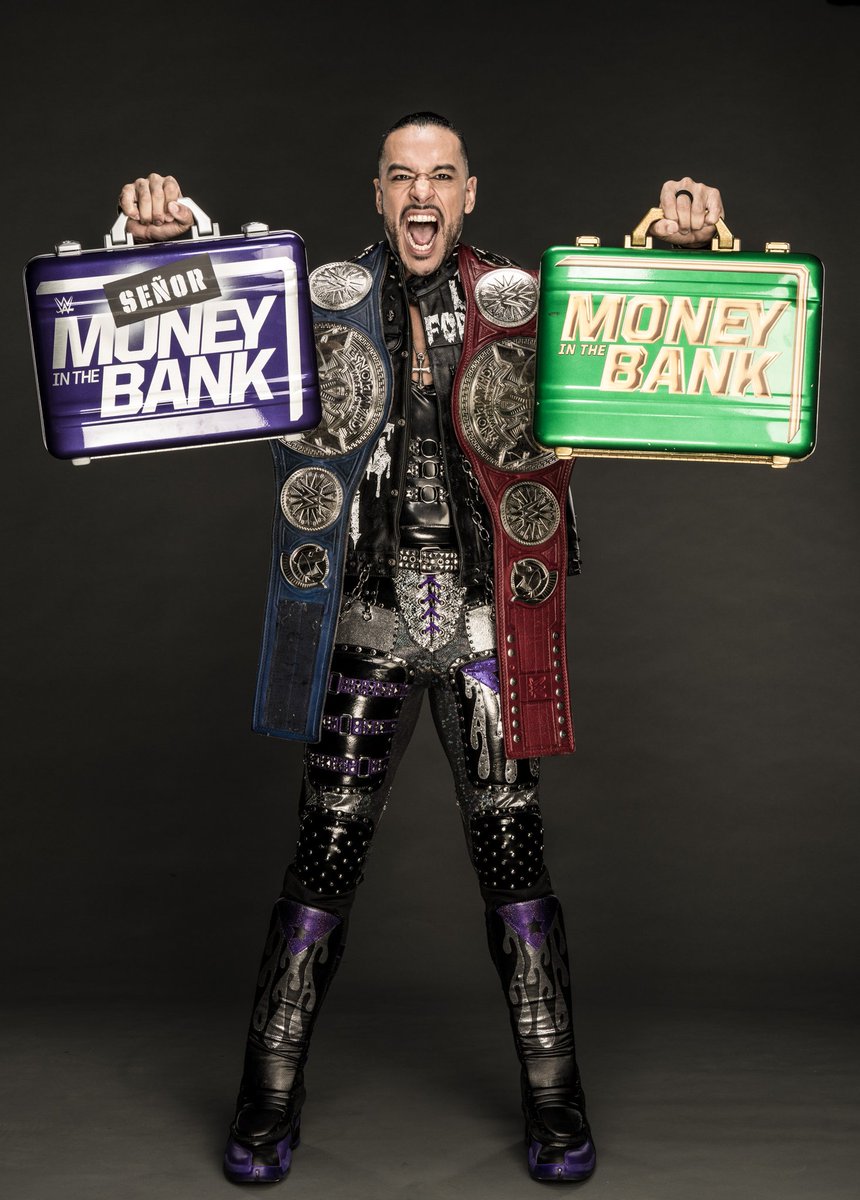 ArcherOfInfamy's tweet photo. Ready for #WWERAW
#SeñorMITB #Undisputed ⚖️🇵🇷🇺🇸 #LiveForever https://t.co/kcEh1ClR0Q