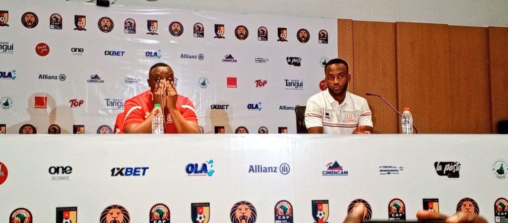 snewsafrica's tweet photo. 🎙️ Journaliste : « Quelle est la stratégie mise en place par le Burundi contre les Lions Indomptables ? »

🎙️Etienne Ndayiragije (sélectionneur du Burundi) : « Mon frère, ne te tracasse pas, on va gagner. »

🇨🇲🇧🇮 #sna #football #cameroun #burundi #afcon2023q https://t.co/qT20xf7Rde