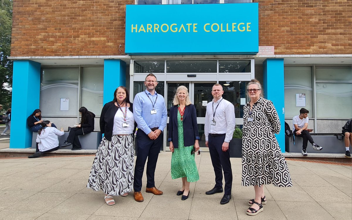 Harrogate College tweet media