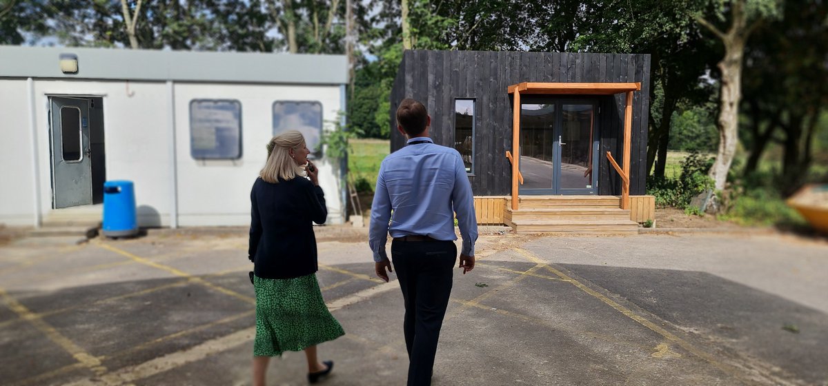 Harrogate College tweet media