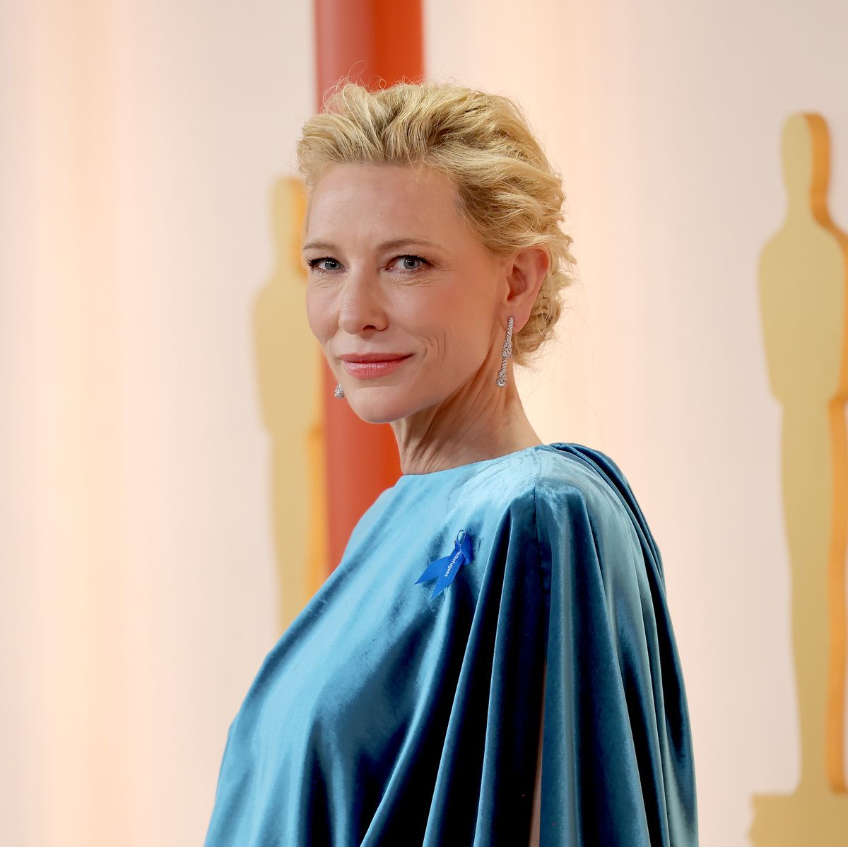 #CateBlanchett at the Oscars, 2023. 🏆 #Oscars2023 in #LouisVuitton. 💙