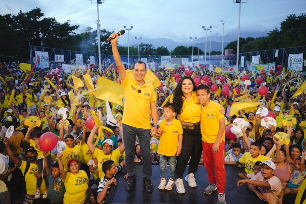 Caliente&Picante tweet media