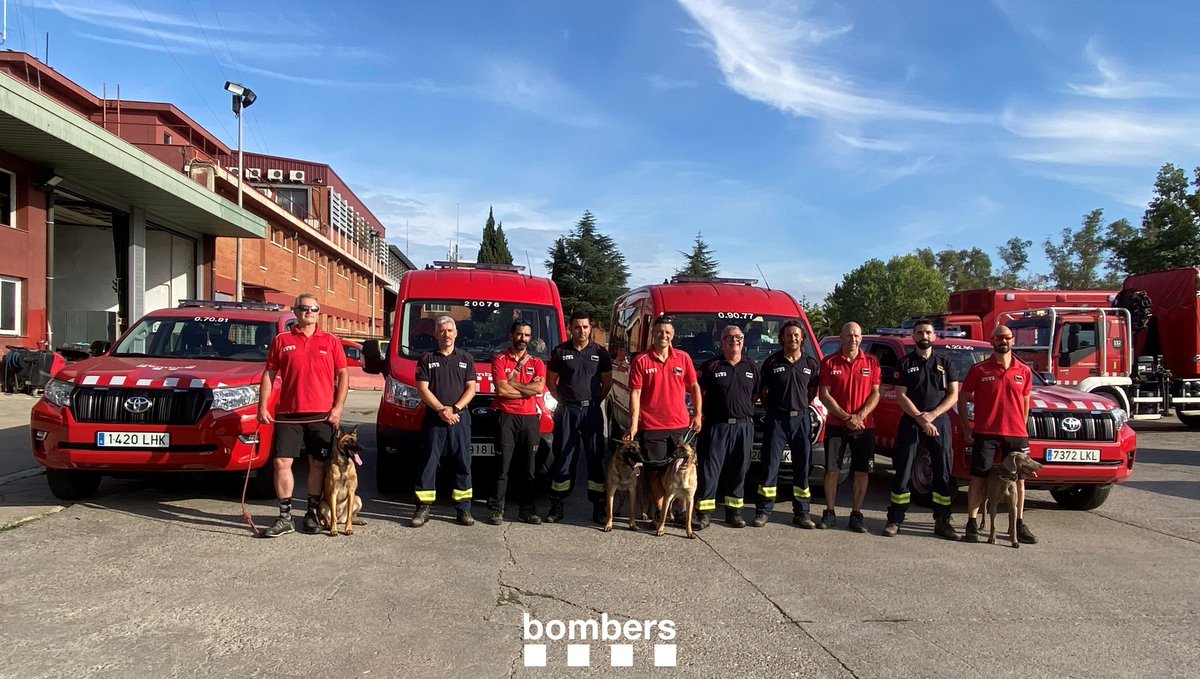 bomberscat's tweet photo. Una expedició dels Bombers de la Generalitat viatja al Marroc per participar en les tasques de salvament de víctimes del terratrèmol del passat divendres

#bomberscat

Nota de premsa 👇
https://t.co/nXv2i5SVLz https://t.co/fuapdNi3MH