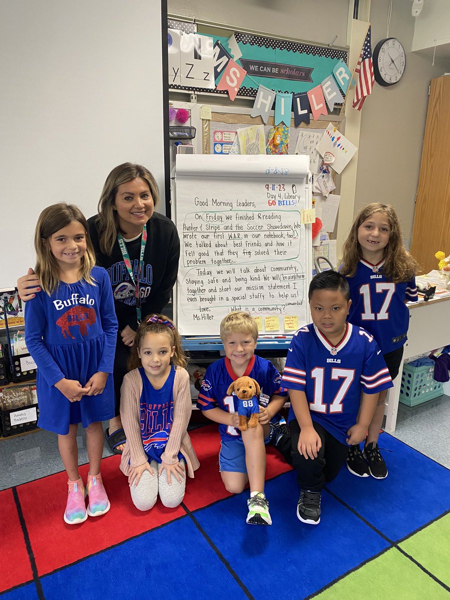 MsLHiller's tweet photo. These 2nd grade #BillsMafia leaders @WillowRidge480 were so excited to meet @dawson_knox #PawsonKnox &amp; brainstorm ways to be helpers in our community!Thank you @Pencil_Headz for letting us borrow Pawson!I’m heading to @Wegmans to buy a class Pawson today! #gobills @PUNTpedcancer https://t.co/skXZylUXYq