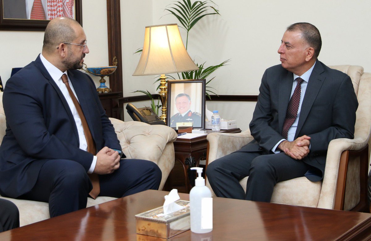 IOM MENA Regional Director Mr. Othman Belbeisi and IOM Chief of Mission for Jordan Mrs. Tajma Kurt, met today with H.E Mazin Abdellah Hilal Al Farrayeh, Minister of Interior to discuss cooperation & priorities in the area of migration, including health and counter-trafficking.