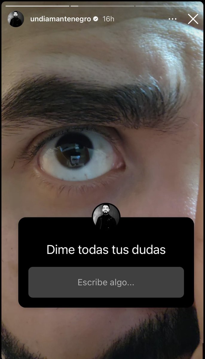 sickomode1810's tweet photo. Abro hilo de cómo un wey con cara de pug (@Eldiamantenegro); encima de estafador, demandado y acusado de acos0, gusta de usar sus páginas para subir fotos de personas que ni lo topan con edits rancios en sus páginas como @OutOfContextMex : https://t.co/hHKxgFtTrq