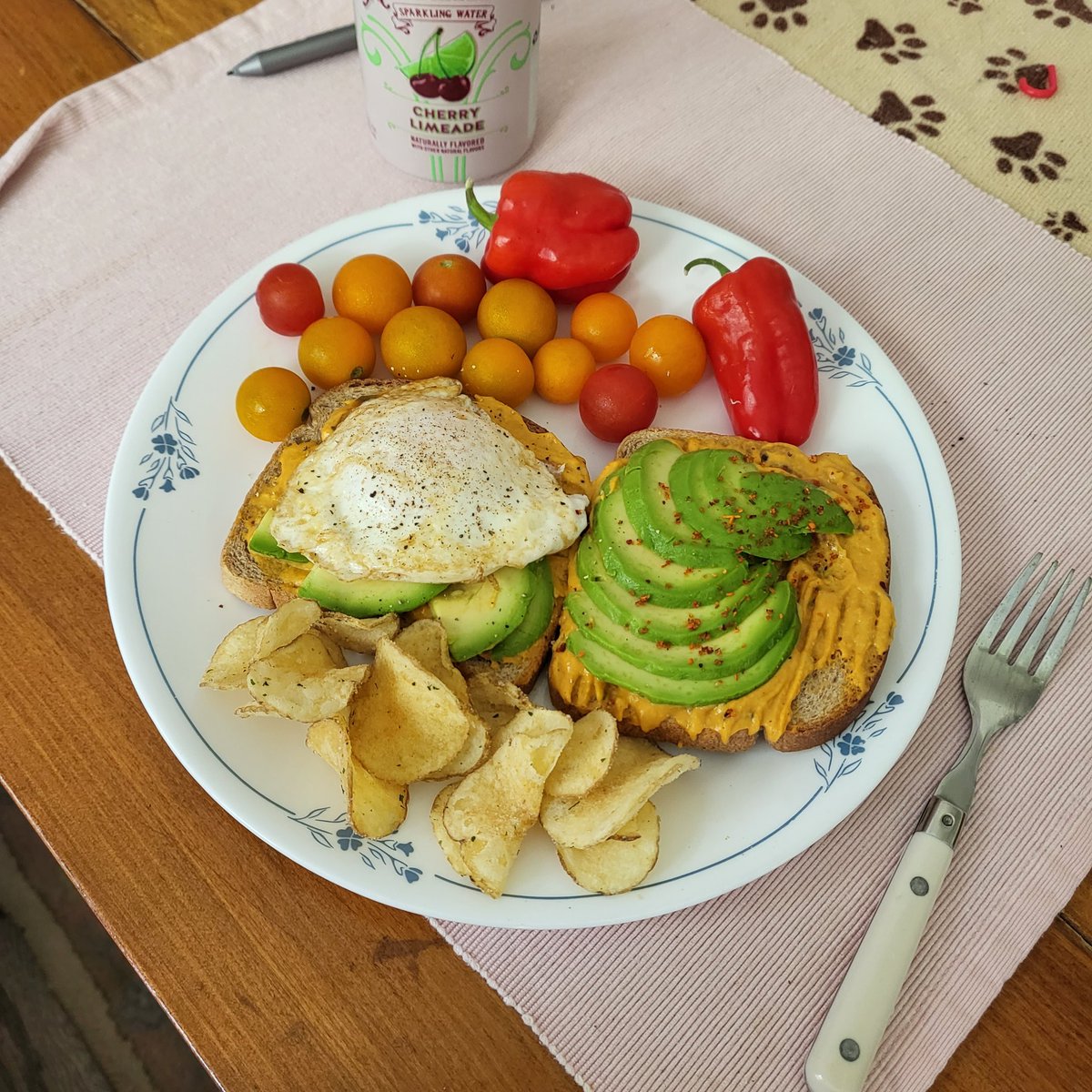 lunch :3
