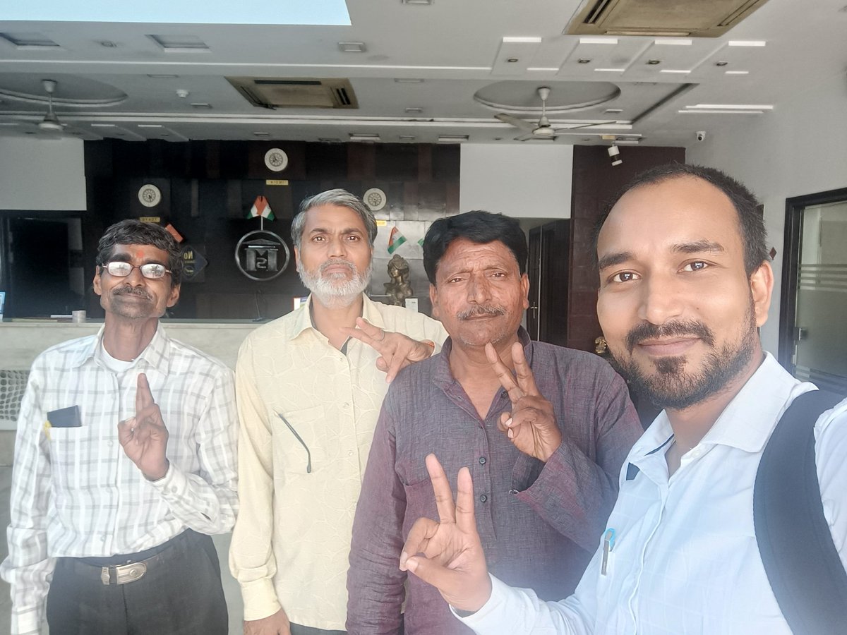 Bajarangee Srivastava tweet media