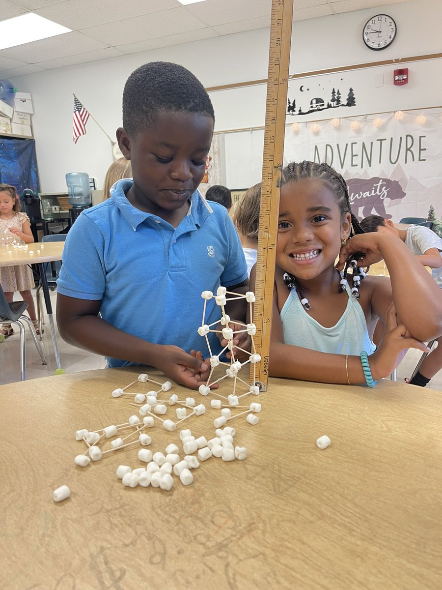 Danielle Minehan tweet media