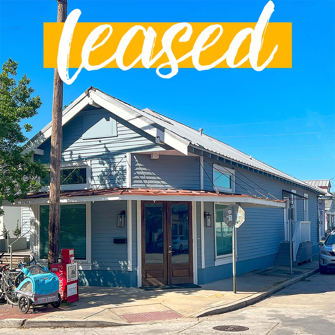 After only a few months on the market, 8601 Oak St is now #leased. New tenant TradeWinds Towing liked stylish space as well as atmosphere and new development activity along Oak Street. Our own Scott Graf and William Sadler represented the landlord, and we welcome TradeWinds.