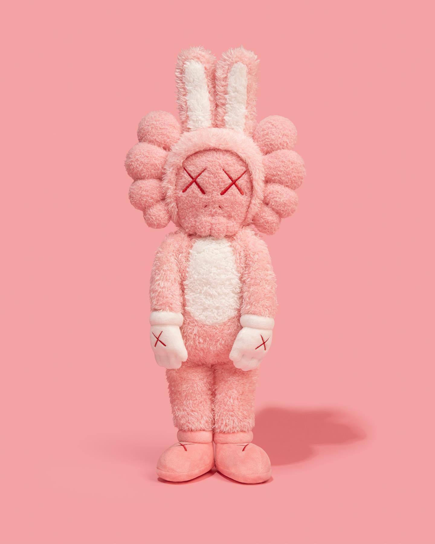 Pulling ACCOMPLICE from the screen into reality✨ KAWS:HOLIDAY