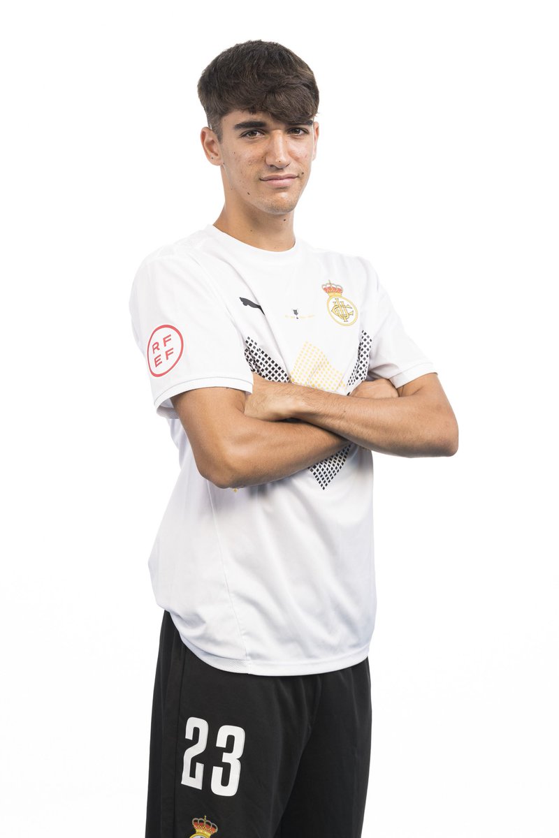 alexcerda_10's tweet photo. A por la 23/24 ! @REALUNIONCIRUN ⚪️⚫️ https://t.co/fI1j0si4ZQ