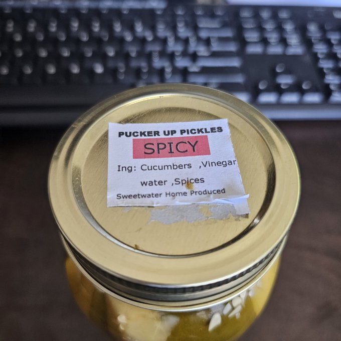 My coworkers seem to know how to suck up to me when they want something 😂 https://t.co/Y9lsRbSm4c<a href="/tag/roadtotwitchcon"class="tags"><span>#roadtotwitchcon</span></a>