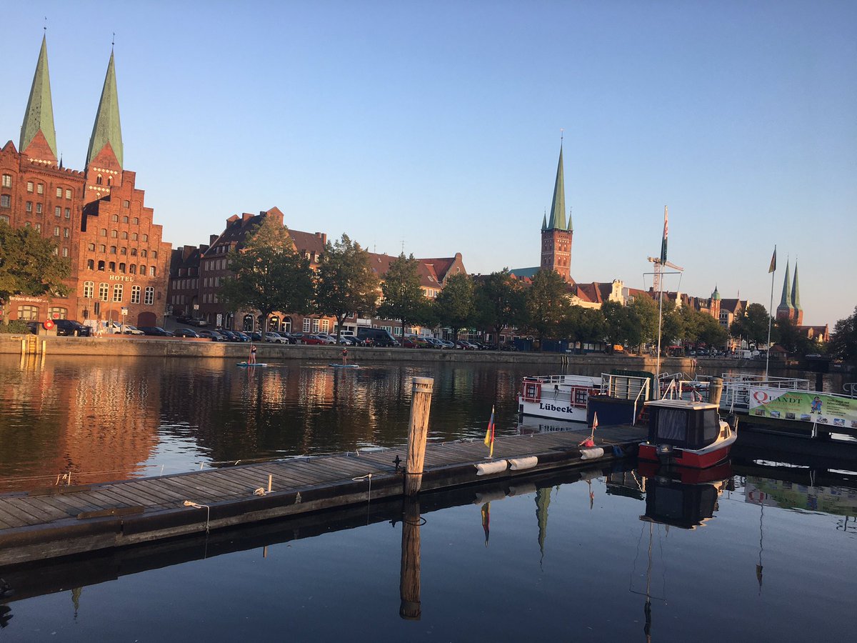 This is where <a href="/dfg_public/">DFG public | @dfg_public@wisskomm.social</a> funded research and cross-discipline projects @Chemie_UHH can take you.
Great kick-off day of the graduate school retreat „Nanohybrids“ in the picturesque Hanse city of Luebeck.