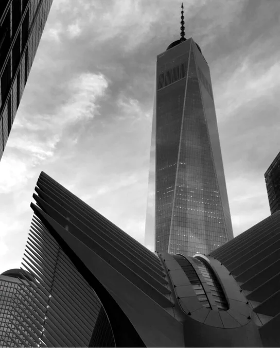 Today we honor all those who lost their lives as well as those who answered the call and made the ultimate sacrifice.

#September11  #NeverForget