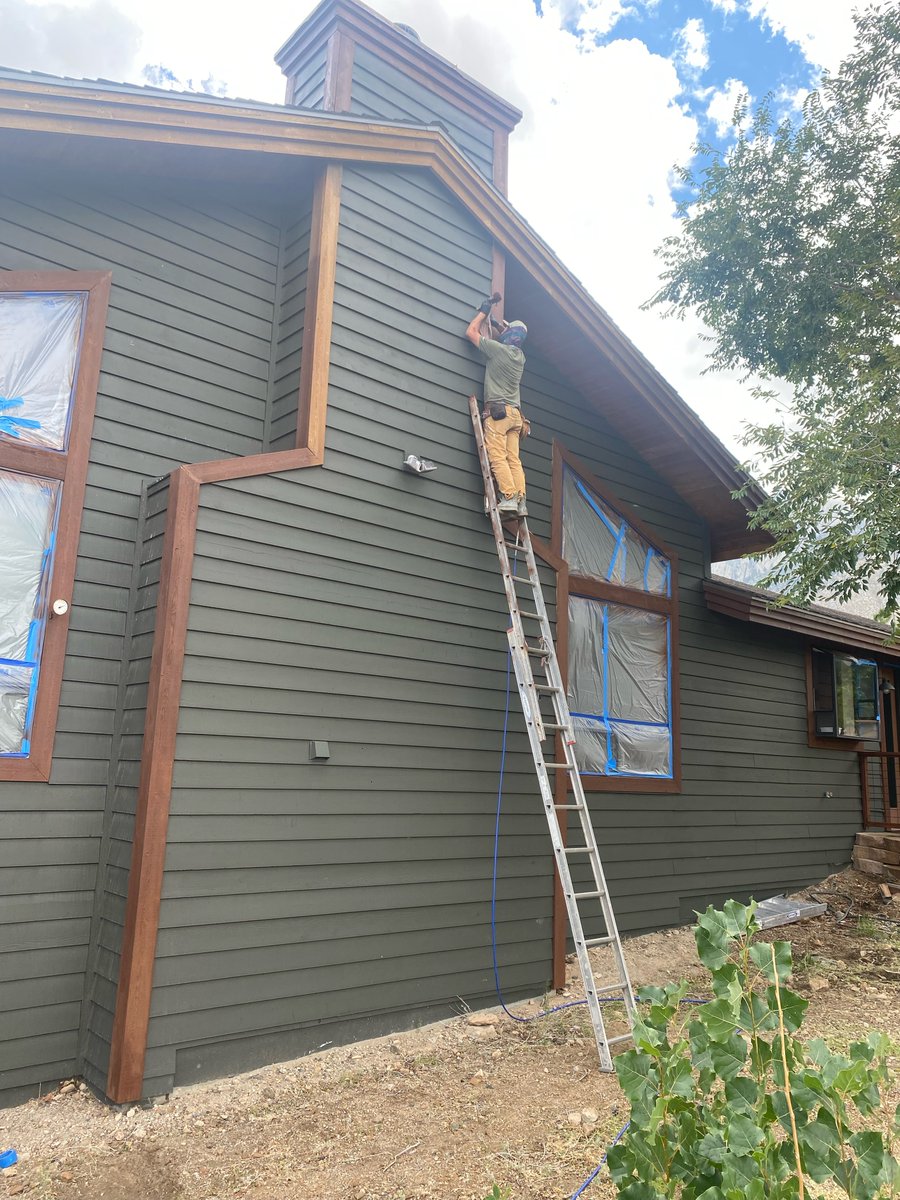 TheApeMother's tweet photo. It was one hell of a last week for me. 

I worked 12 hours a day to pull this off. 

- Repair patio
- Paint whole house
- Replace ceiling drywall

Was low key grateful for time away from computer, being active and outside really is a game changer.

Nothings impossible! https://t.co/nPjBbUYjqe