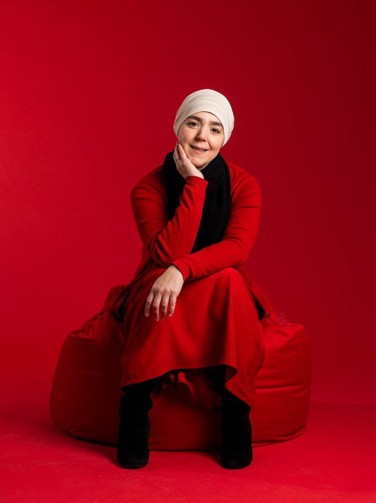 LituWillemijn's tweet image. Esmah Lahlah, tweede op de lijsr van GL/PvdA, zit in de club #muur, #hiddenhand #asabovesobelow