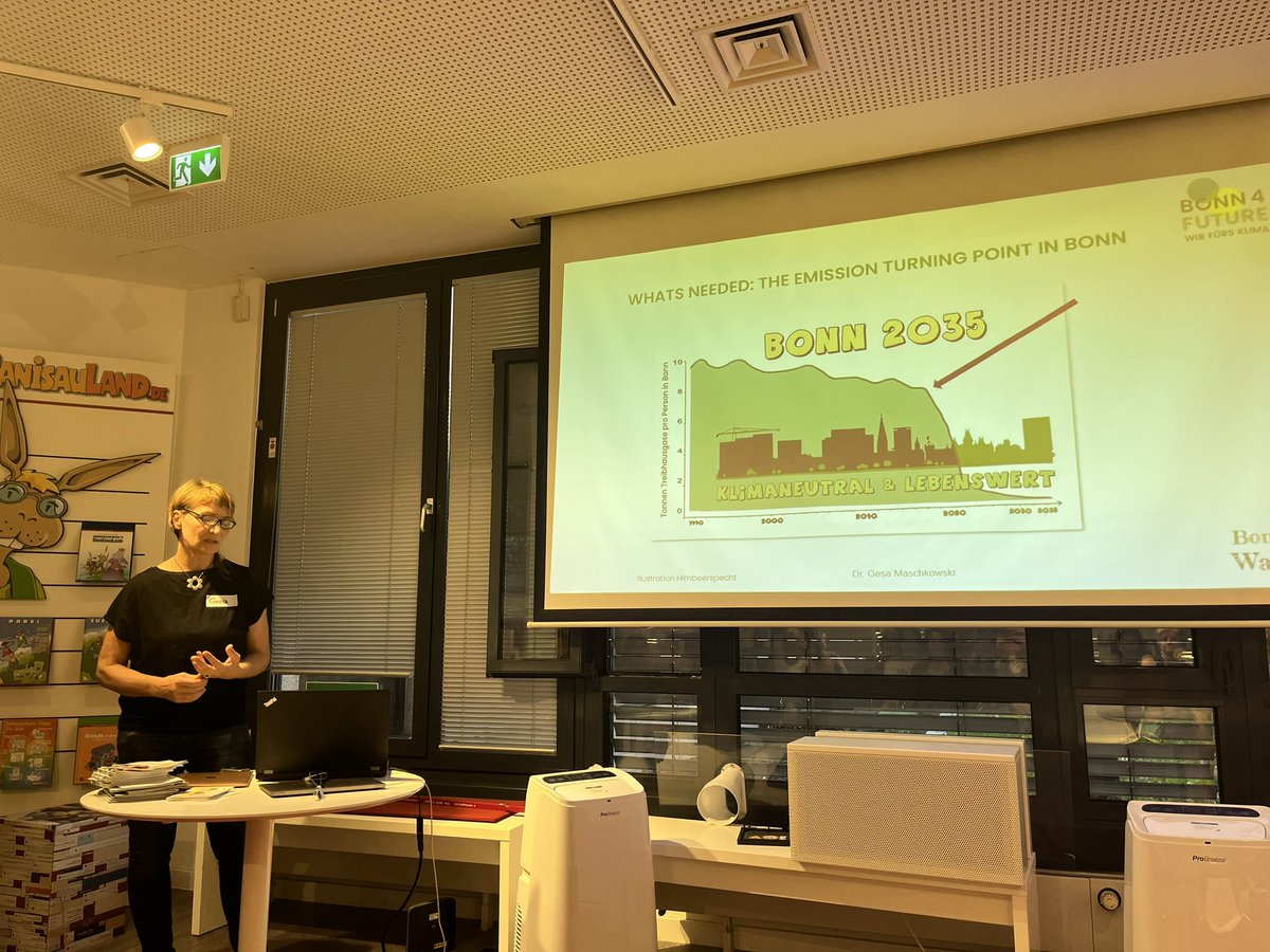 Socialbar Bonn (@socialbar_bonn) on Twitter photo Weiter geht’s mit Gesa Maschkowski und <a href="/BonnimWandel/">Bonn im Wandel</a> 🌱
Wie geht es weiter mit der Transition Town Initiative Bonn4Future? Weiter geht’s mit Gesa Maschkowski und <a href="/BonnimWandel/">Bonn im Wandel</a> 🌱
Wie geht es weiter mit der Transition Town Initiative Bonn4Future?