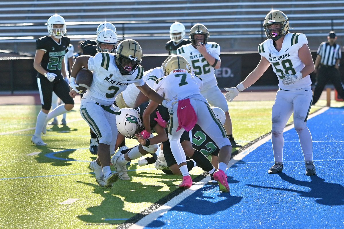 cincop35's tweet photo. Locked in! 3️⃣ Onto Game4 @CSUPFootball @ACUFootball @BHSUFB @FB_KnoxCollege @wyo_football @UNC_BearsFB @CSCFootball @CSCwildcatsFB @Harding_FB @CoachCutshaw @CoachBHopkins @Cobber_Football @MatthewSteinfe2 @TheRightCats @MUCrusadersFB @MountaineerFB @FWC_CardinalFB https://t.co/4M0TV7CGqo