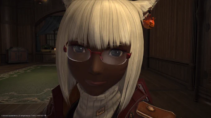 FF14、髪型いろいろ合わせてみるも結局とりあえず元の髪型に帰ってきちゃったてへへ、そして今頃になってアイシャドウとか化粧も出来る事に気づいてビックリ!せっかくなので唇も少し色を変えてみたりとか!ああカワイイ!カワイイわ!(自分しかわからん) #PS5Share, #ファイナルファンタジーXIV 